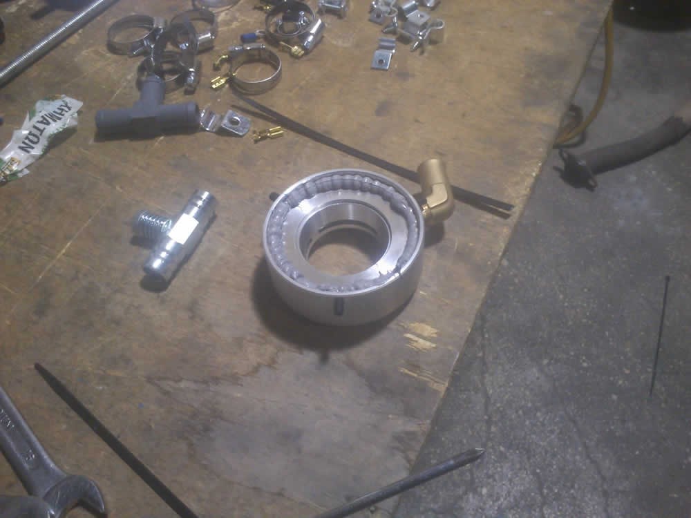 igraeriokinisi-Nissan-king-cab2 (3)